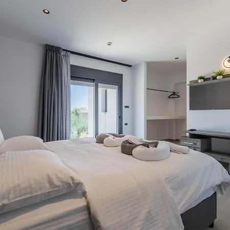 Kalma Luxury Haraki